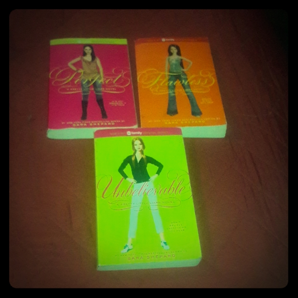 three Sara Shepard books